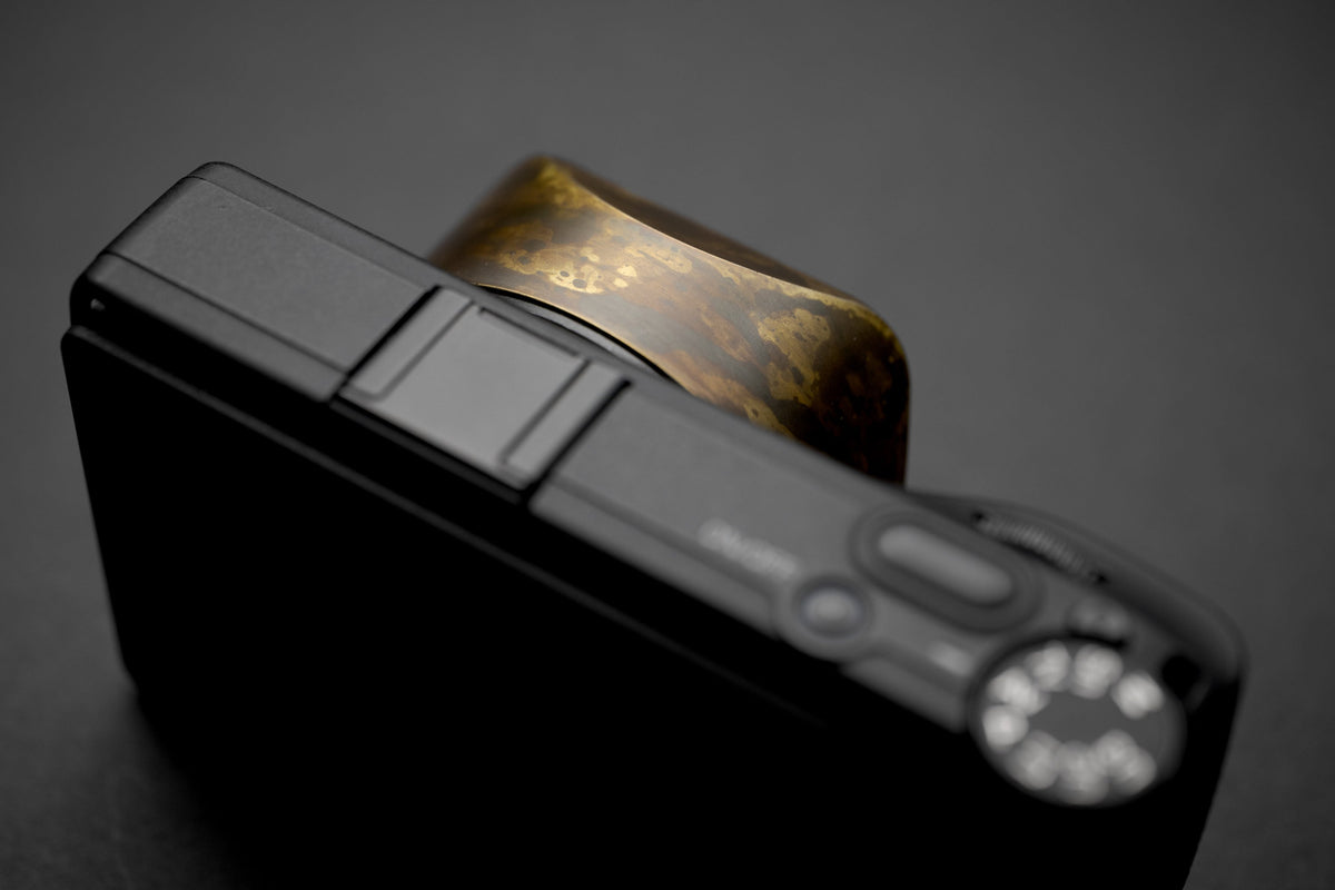 Ricoh GRIV V2 (Art Series)